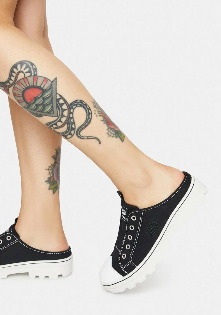 Brand new π Skechers Roadies Sweet Roots π Sneakers π 3 Skechers Roadies Sweet Roots Sneakers